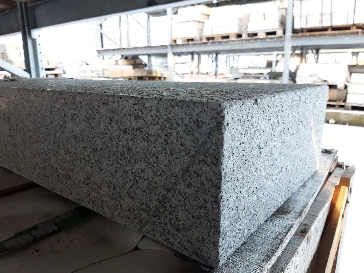 GRANIT-BLOCKSTUFE 120X35X15 SILVERSTAR